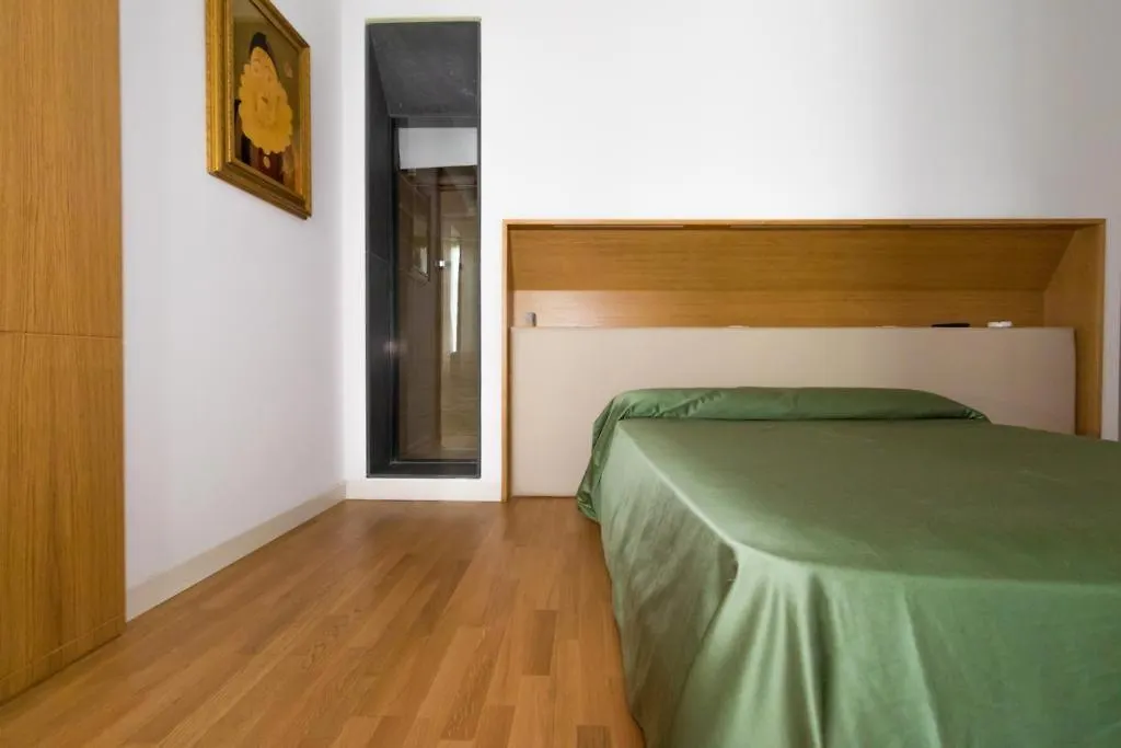 קטאניה Nerello Suites And Rooms 0*,  איטליה